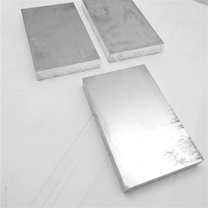 Plăci din aluminiu pentru materiale de construcție